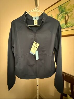 WOMENS Members Mark Jacket. NWT. Size Large.